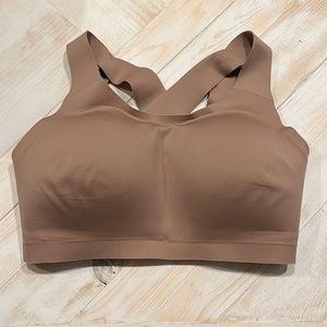 Lululemon Enlite Sports Bra 34E